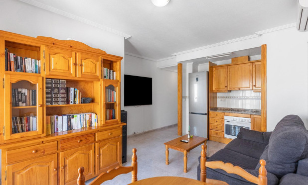 Resale - Apartment / flat - Torrevieja - Cabo Cervera