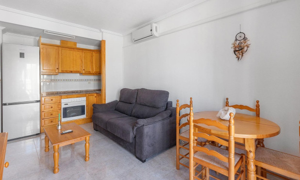 Resale - Apartment / flat - Torrevieja - Cabo Cervera