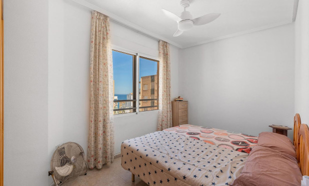 Resale - Apartment / flat - Torrevieja - Cabo Cervera