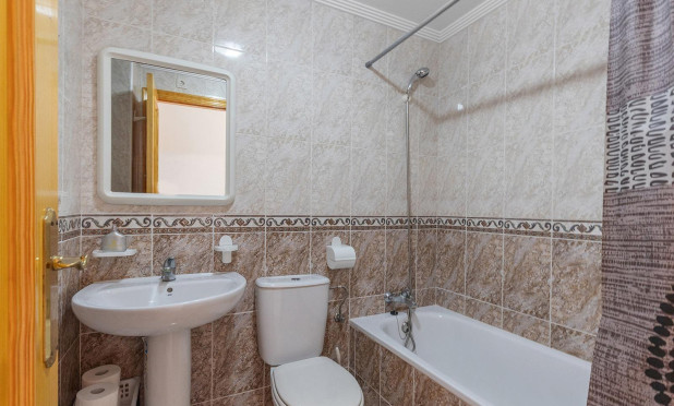 Resale - Apartment / flat - Torrevieja - Cabo Cervera