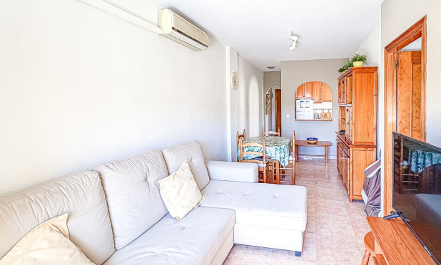 Resale - Apartment / flat - Torrevieja - Parque de las Naciones