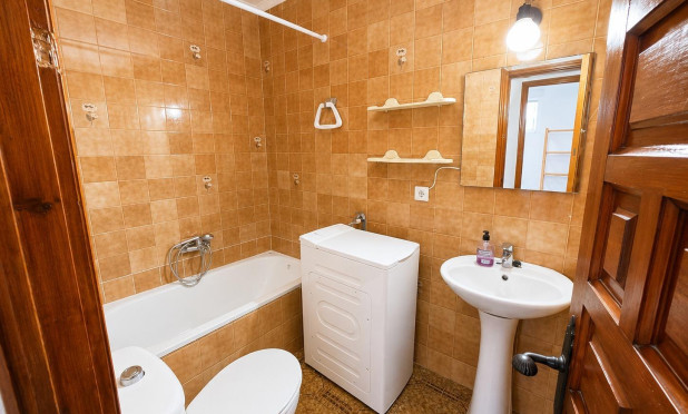 Resale - Townhouse - Torrevieja - Torre del moro
