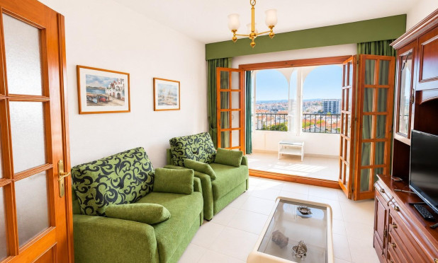 Resale - Apartment / flat - Torrevieja - Torre del moro