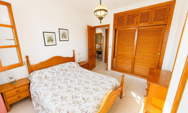 Resale - Apartment / flat - Torrevieja - Torre del moro
