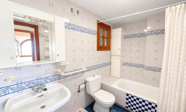 Resale - Apartment / flat - Torrevieja - Torre del moro