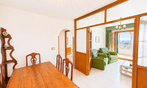 Resale - Apartment / flat - Torrevieja - Torre del moro