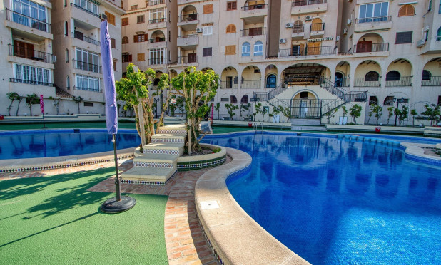 Resale - Apartment / flat - Torrevieja - Torre del moro