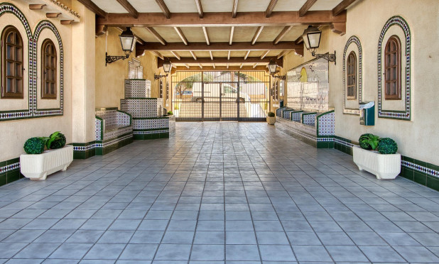 Resale - Apartment / flat - Torrevieja - Torre del moro