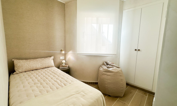 Revente - Appartement - Torrevieja - Centro