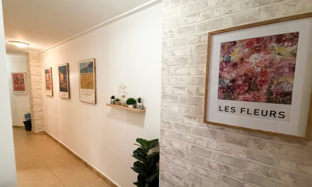 Revente - Appartement - Torrevieja - Centro