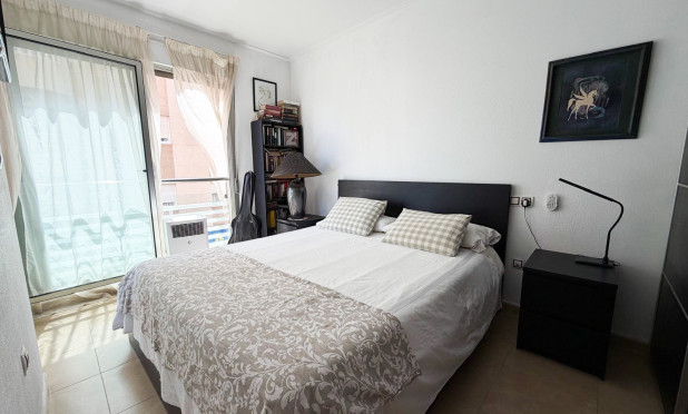 Revente - Appartement - Torrevieja - Centro