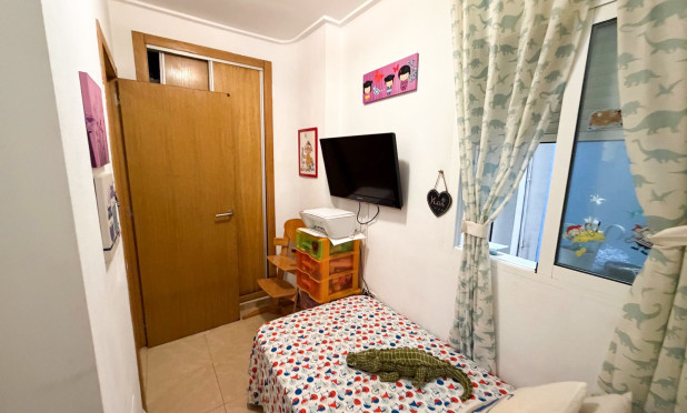 Revente - Appartement - Torrevieja - Centro