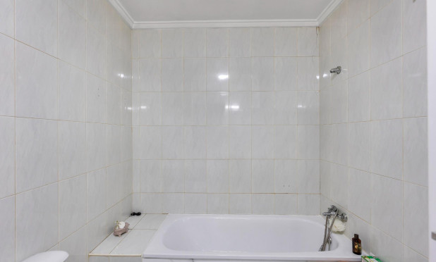 Resale - Apartment / flat - Torrevieja - Centro