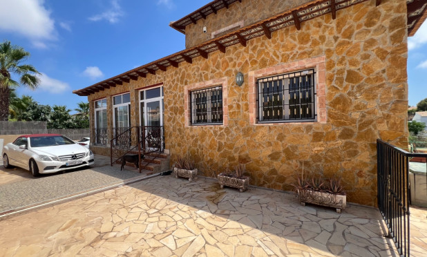 Revente - Villa - San Fulgencio - La Escuera