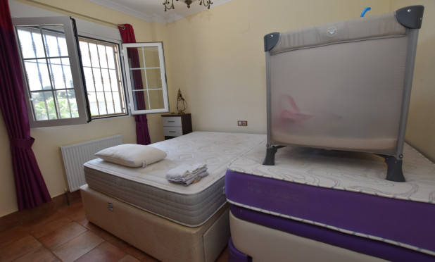 Revente - Villa - San Fulgencio - La Escuera