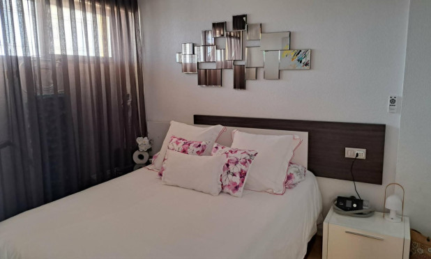 Resale - Apartment / flat - Torrevieja - La Veleta