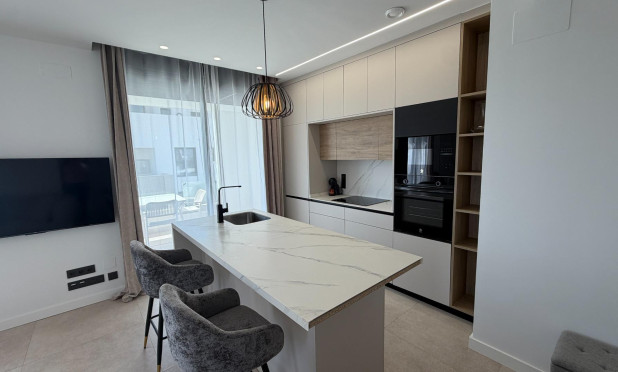 Revente - Appartement - Los Alcazares - Dolores De Pacheco-santa Rosalía