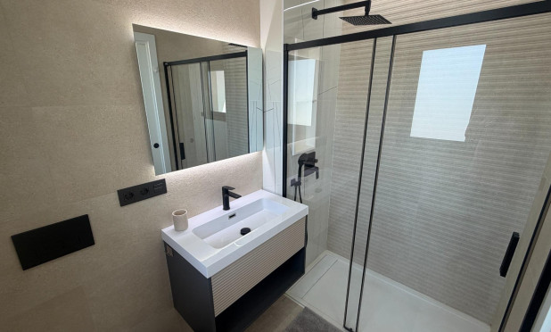 Revente - Appartement - Los Alcazares - Dolores De Pacheco-santa Rosalía