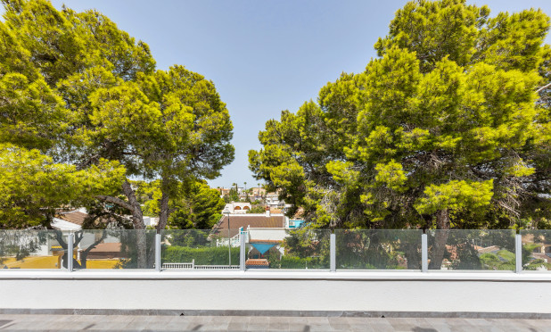Revente - Villa - Torrevieja - Los Balcones