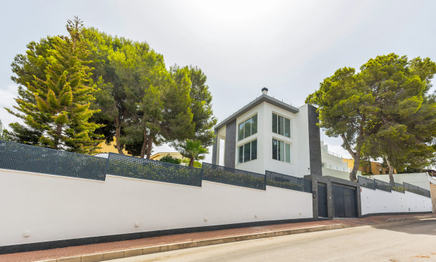 Revente - Villa - Torrevieja - Los Balcones