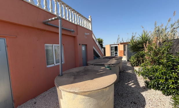 Odsprzedaż - Finca / Nieruchomość wiejska - La Marina - Elche / Elx