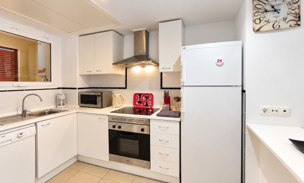 Herverkoop - Appartement / flat - Orihuela Costa