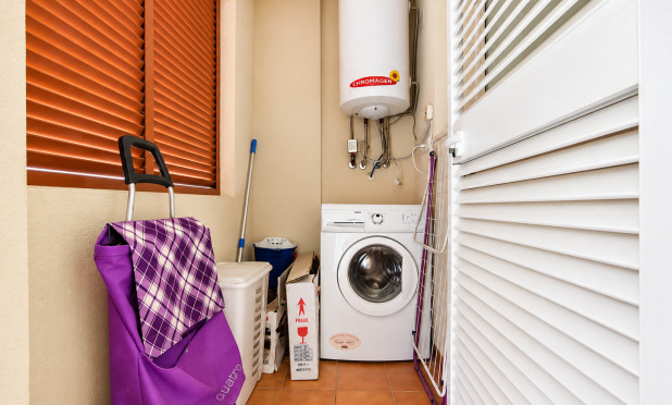 Herverkoop - Appartement / flat - Orihuela Costa