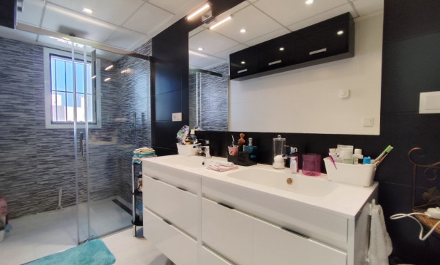Resale - Townhouse - Torrevieja - torrevieja