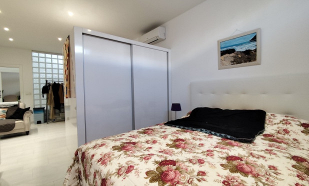 Resale - Townhouse - Torrevieja - torrevieja
