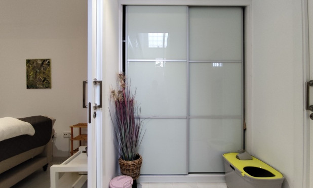 Resale - Townhouse - Torrevieja - torrevieja