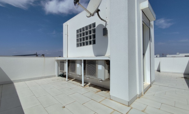 Resale - Townhouse - Torrevieja - torrevieja