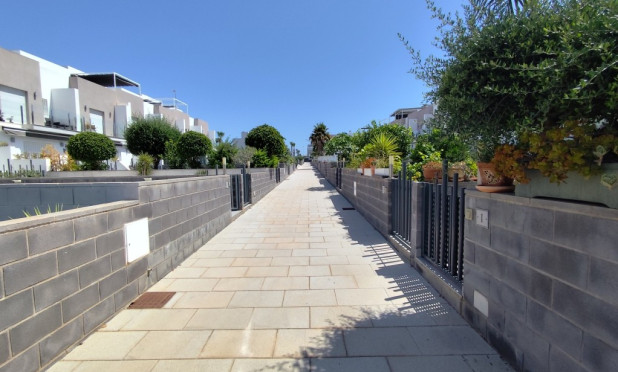 Resale - Townhouse - Torrevieja - torrevieja