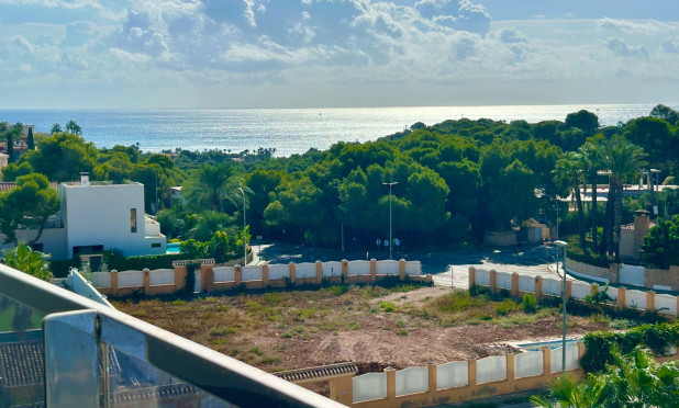 Odsprzedaż - Mieszkanie w bloku - Dehesa de Campoamor - Campoamor