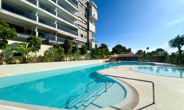 Odsprzedaż - Mieszkanie w bloku - Dehesa de Campoamor - Campoamor