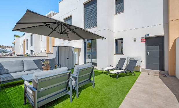 Reventa - Apartamento / piso - Orihuela Costa - Villamartín