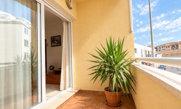Odsprzedaż - Mieszkanie w bloku - Denia - Dénia