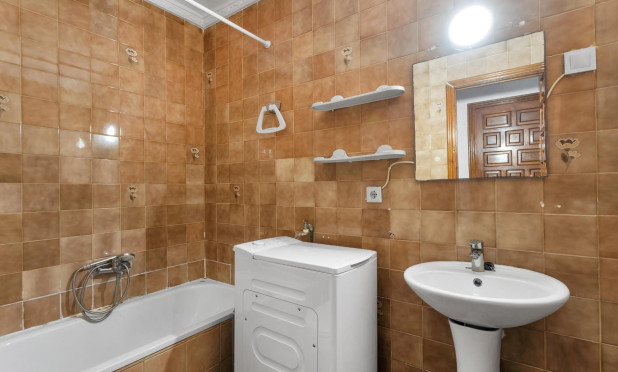 Resale - Townhouse - Torrevieja - Torre del moro
