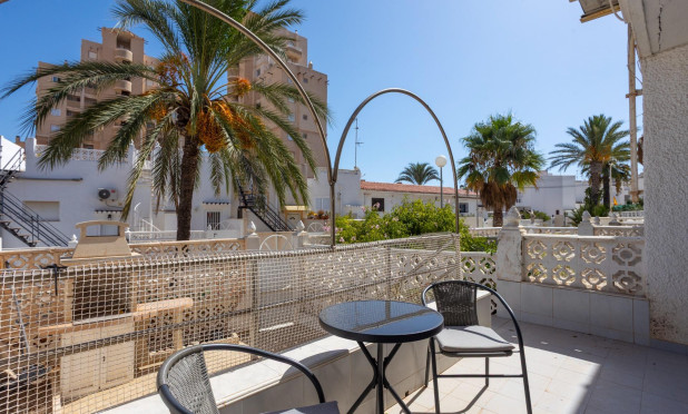 Resale - Townhouse - Torrevieja - Torre del moro