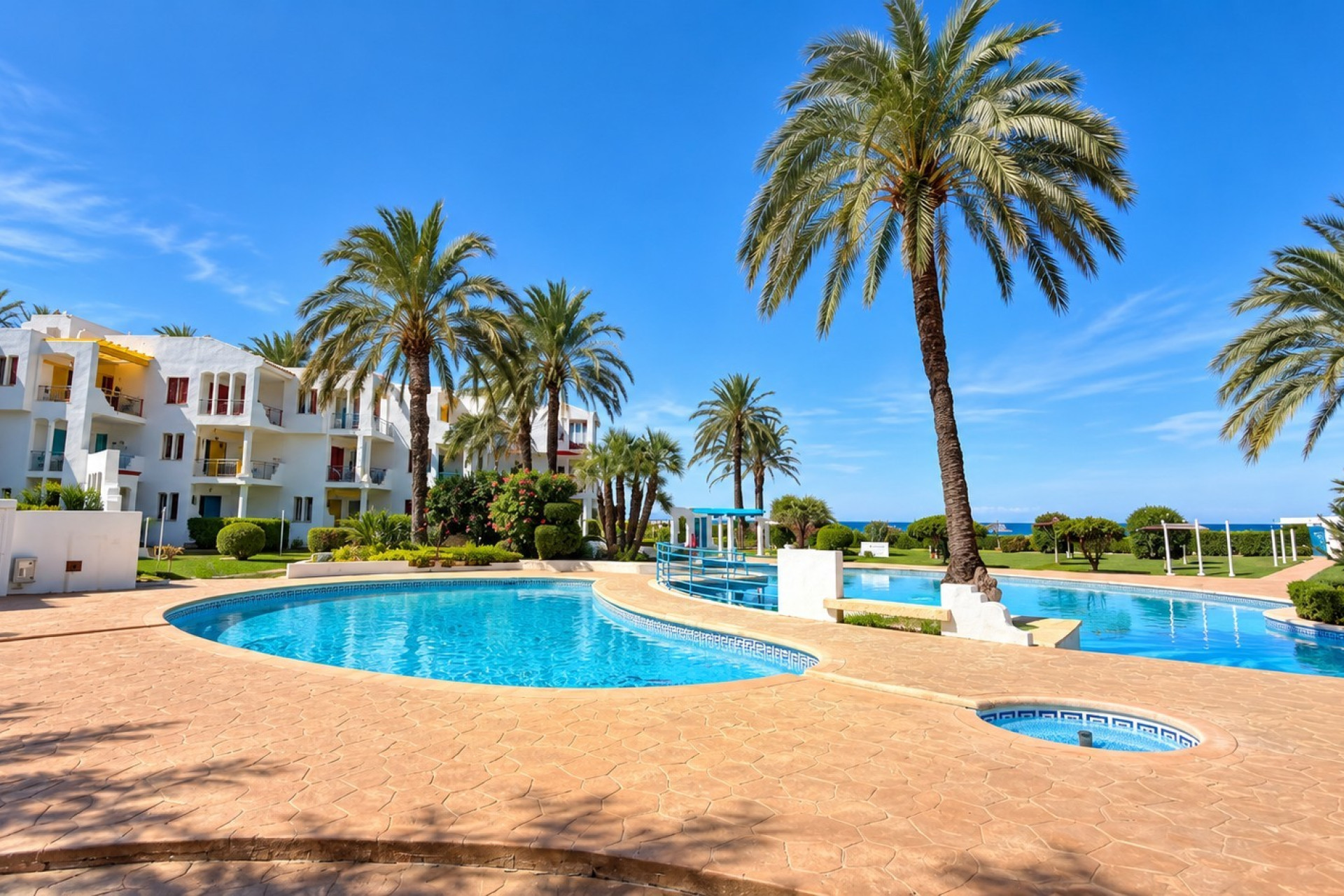 Resale - Apartment / flat - Denia - Les Marines - Las Marinas