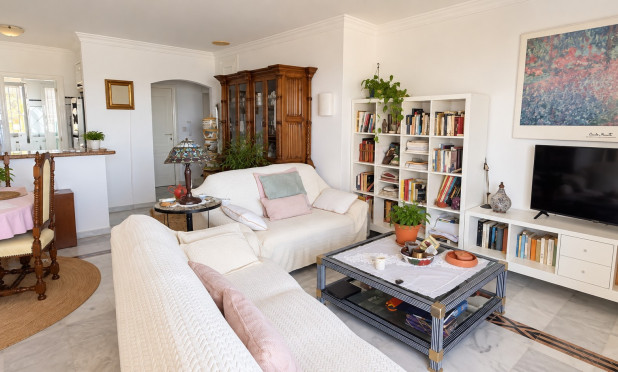 Resale - Apartment / flat - Denia - Les Marines - Las Marinas