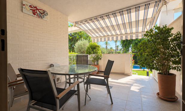 Resale - Apartment / flat - Denia - Les Marines - Las Marinas