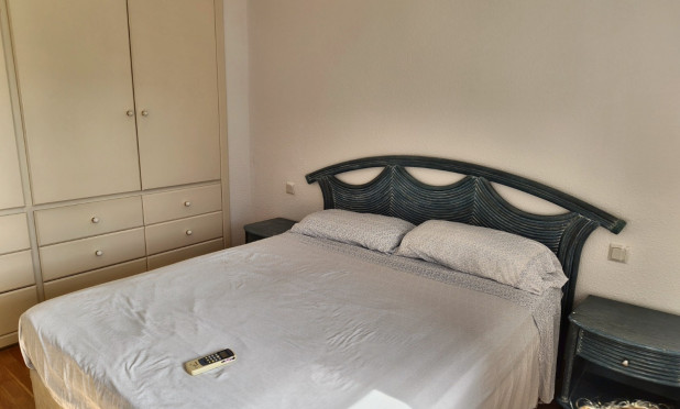 Resale - Apartment / flat - Benidorm - Zona de Poniente