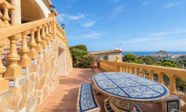 Resale - Villa - Denia - Montgó