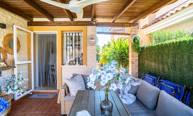 Resale - Finca / Country Property - Guardamar del Segura - EL RASO