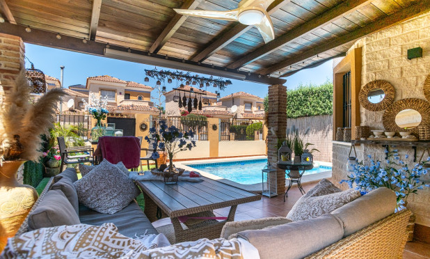 Resale - Finca / Country Property - Guardamar del Segura - EL RASO