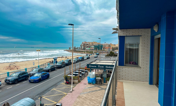 Resale - Apartment / flat - Torrevieja - Playa de los Locos