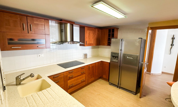 Resale - Apartment / flat - Torrevieja - Playa de los Locos