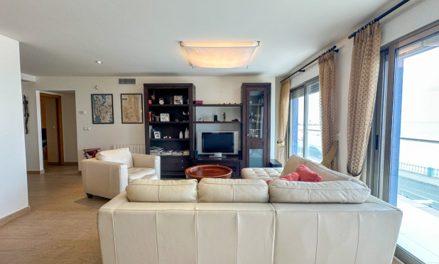 Resale - Apartment / flat - Torrevieja - Playa de los Locos