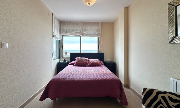 Resale - Apartment / flat - Torrevieja - Playa de los Locos