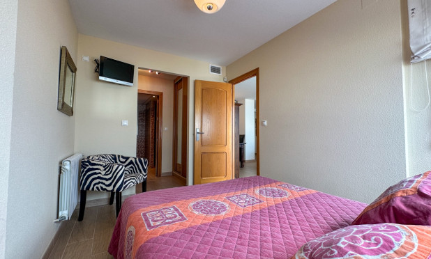 Resale - Apartment / flat - Torrevieja - Playa de los Locos